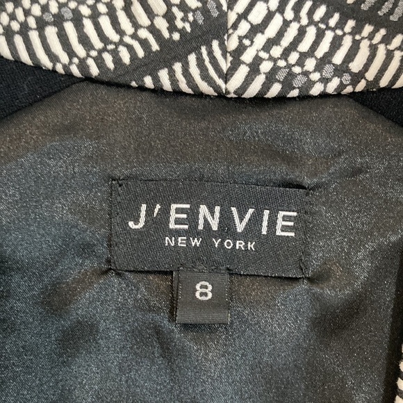 J’envie New York black and cream printed zip up vest size 8 - Picture 11 of 13
